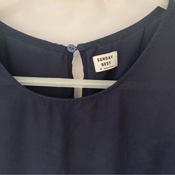 Aritzia Sunday Best O’Hara Top Size M, Navy - Picture 7 of 8